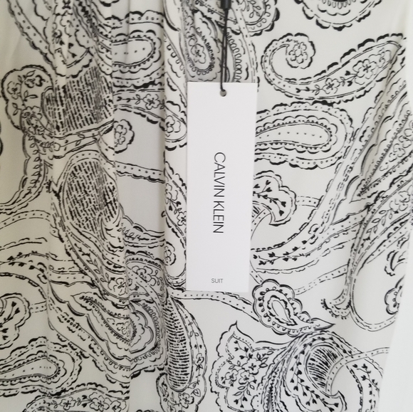 Calvin Klein Large Paisley Jersey Pleated Neck Top - Picture 8 of 10